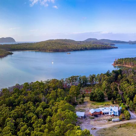 Bruny Island Lodge South Bruny Екстер'єр фото